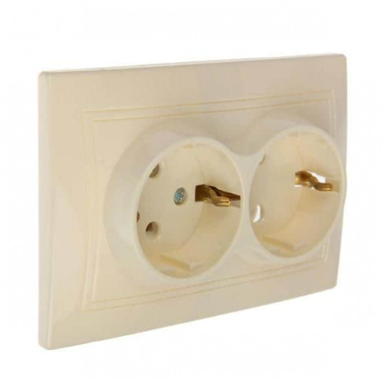როზეტი TDM 16 A 220 V ელექტრო აქსესუარები, წვრილი ტექნიკა როზეტი TDM 16 A 220 V ეს არის თანამედროვე დიზაინის ხარისხიანი პლასტმასის როზეტი. როზეტი TDM 16 A 220 V