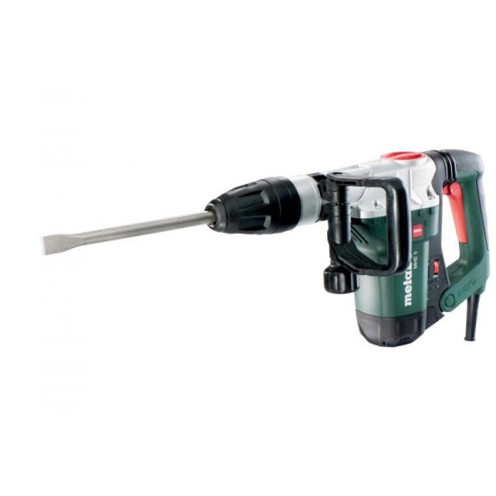 სანგრევი ჩაქუჩი Metabo MHE 5 1300W (600688000) ხელსაწყოები, ელექტრო ინსტრუმენტები Metabo MHE 5 არის მძლავრი და მოსახერხებელი ინსტრუმენტი, ფიქსირებადი ჩამრთველი უზრუნველყოფს მოხერხებულობას ხანგრძლივი მუშაობისას. სანგრევი ჩაქუჩი Metabo MHE 5 1300W (600688000)